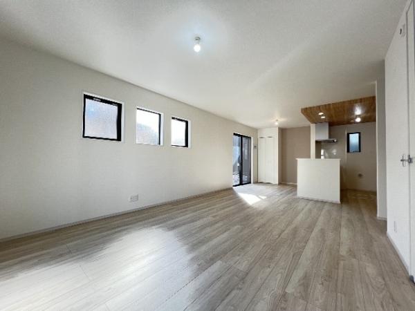 富士見市上沢3期 リビング