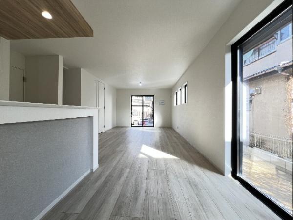 富士見市上沢3期 リビングダイニング