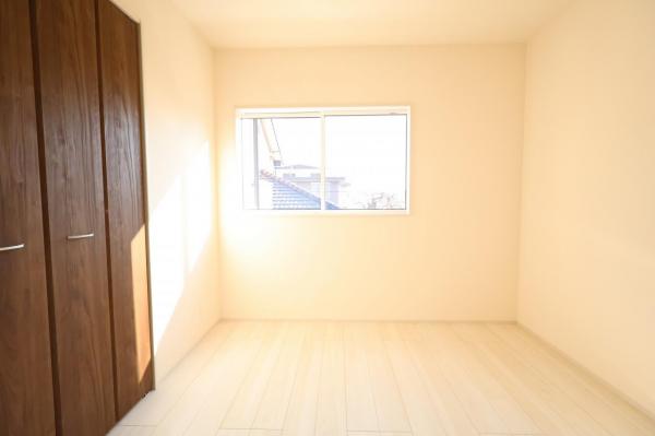 狭山市狭山台4丁目 洋室