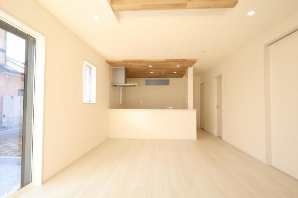 狭山市狭山台4丁目 リビング