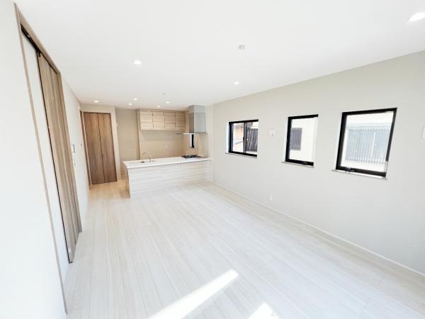 新築戸建 小田原市酒匂２丁目 JR東海道本線(東京〜熱海)鴨宮駅 3,880万円