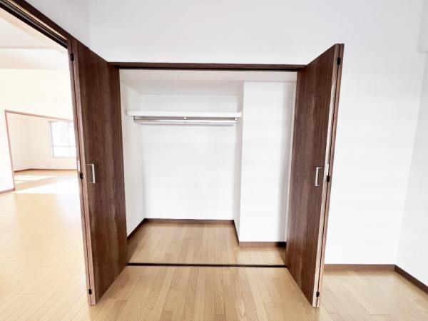 昭島つつじヶ丘ハイツ4号棟 収納