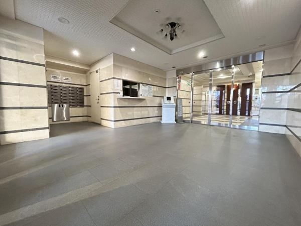 日神パレステージ川越南大塚 エントランスホール