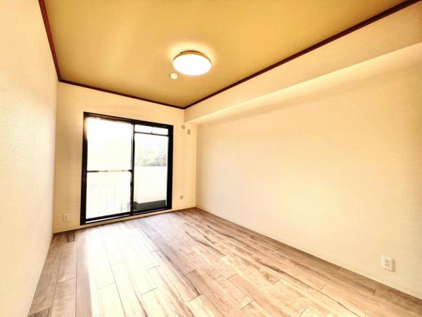 キャッスル東海大学前マンション 寝室