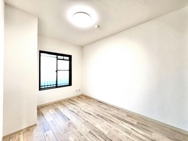 キャッスル東海大学前マンション 子供部屋