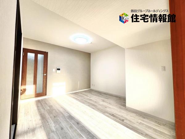 キャッスル東海大学前マンション リビング