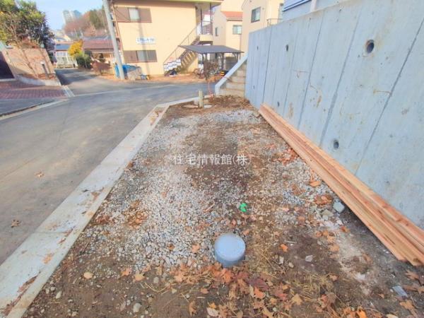 八王子市谷野町 