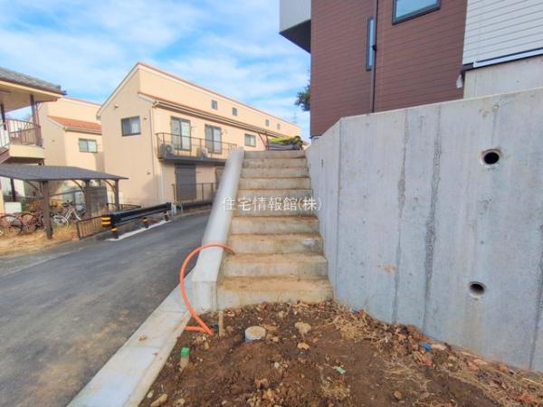 八王子市谷野町 