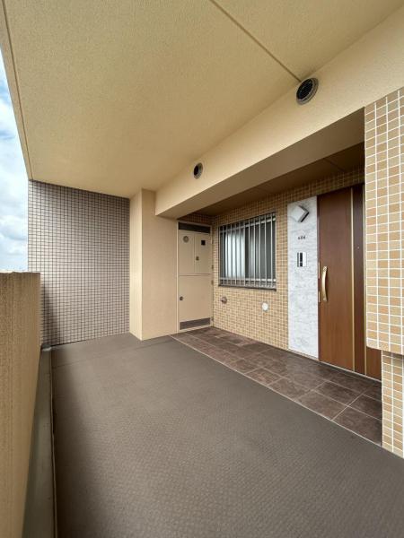 コンフォート若葉ポルカ 玄関(共用部)