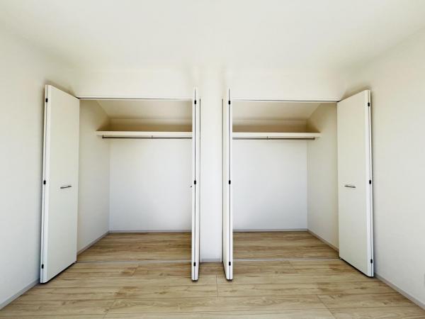 横浜市瀬谷区南瀬谷１丁目 戸建 収納