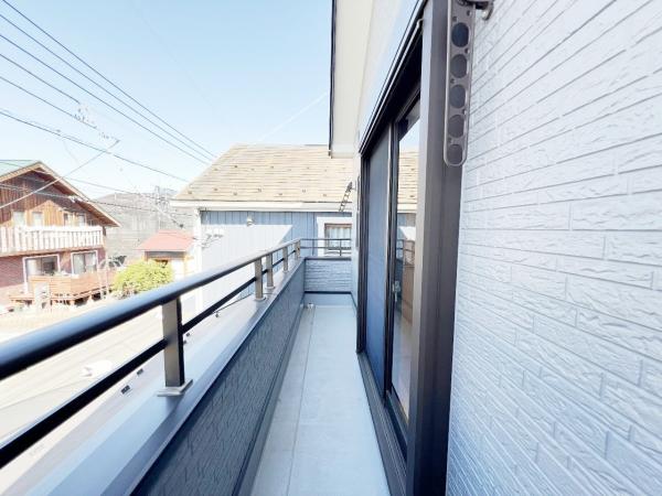 昭島市大神町４丁目 中古戸建 バルコニー
