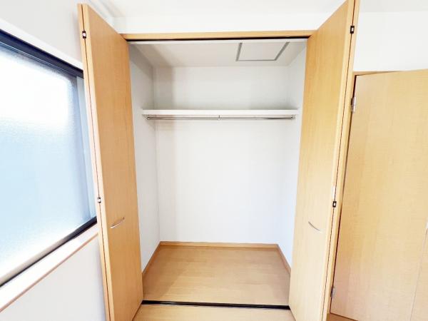昭島市大神町４丁目 中古戸建 洋室