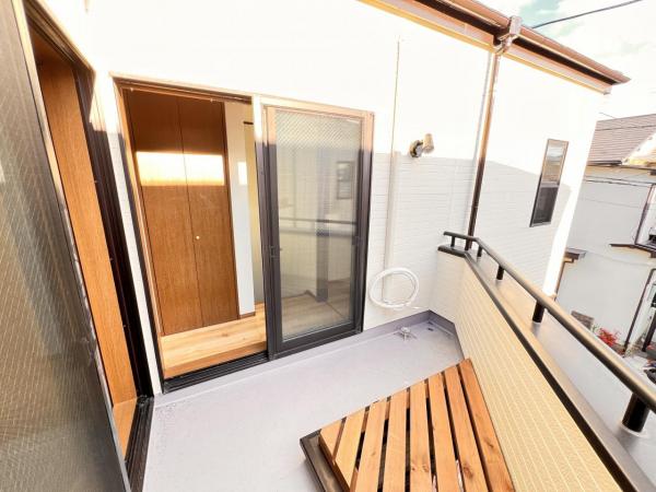 綾瀬市上土棚南２丁目 中古戸建 バルコニー