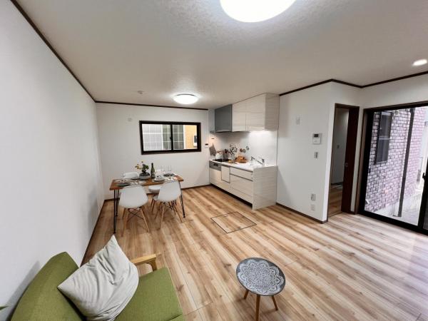 綾瀬市上土棚南２丁目 中古戸建 リビングダイニング