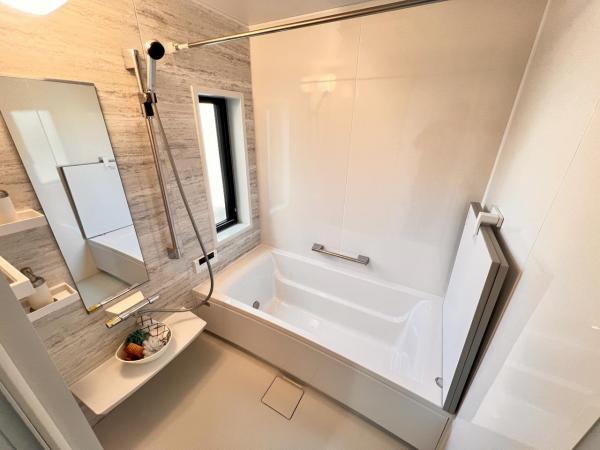 綾瀬市上土棚南２丁目 中古戸建 浴室