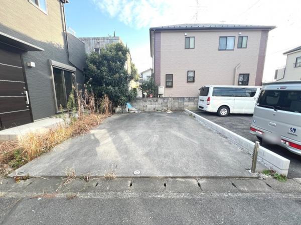 春日部市大場 中古戸建 駐車場