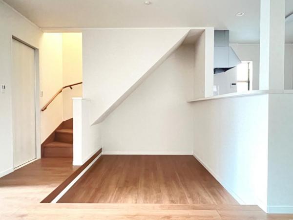 春日部市大場 中古戸建 リビング