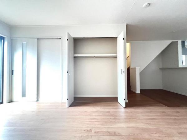 春日部市大場 中古戸建 収納