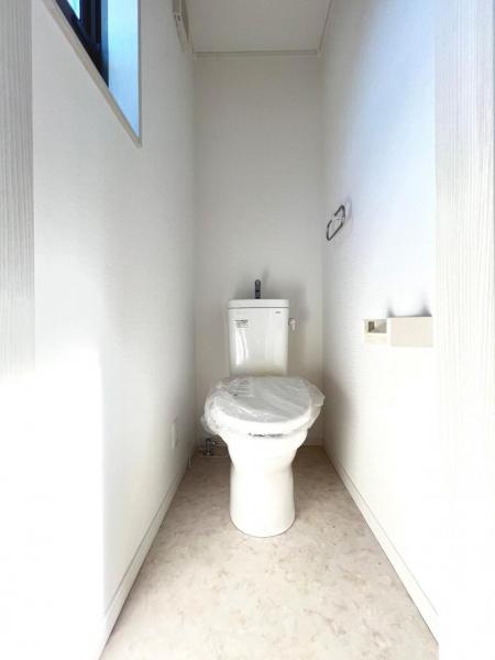 春日部市大場 中古戸建 トイレ