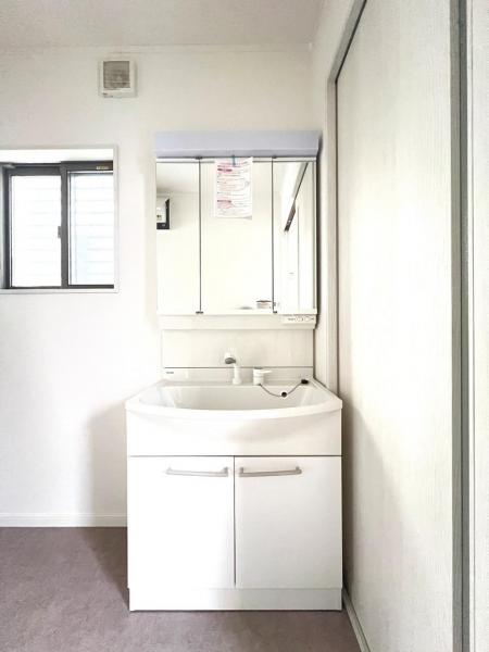 春日部市大場 中古戸建 洗面化粧台