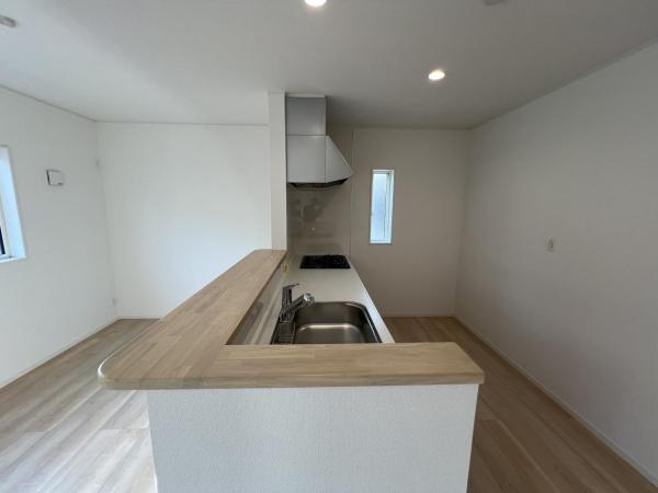 横浜市瀬谷区橋戸３丁目 戸建 ダイニングキッチン