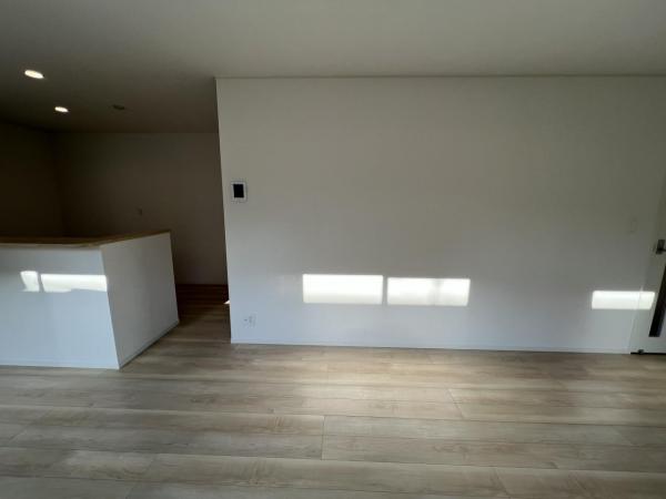 横浜市瀬谷区橋戸３丁目 戸建 リビング