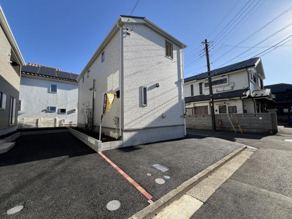 横浜市瀬谷区橋戸３丁目 戸建 駐車場