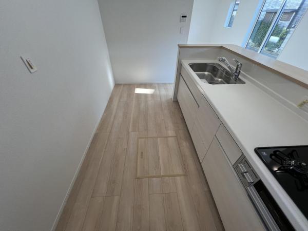 横浜市瀬谷区橋戸３丁目 戸建 キッチン