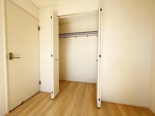 綾瀬市上土棚北４丁目 戸建 収納