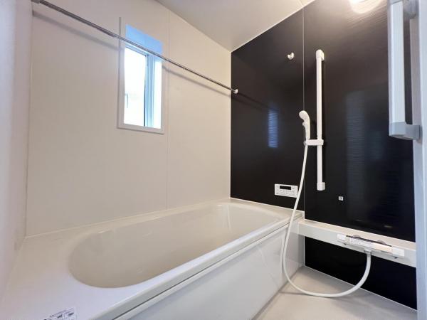 綾瀬市上土棚北４丁目 戸建 浴室