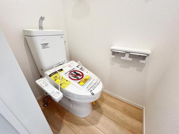 綾瀬市上土棚北４丁目 戸建 トイレ