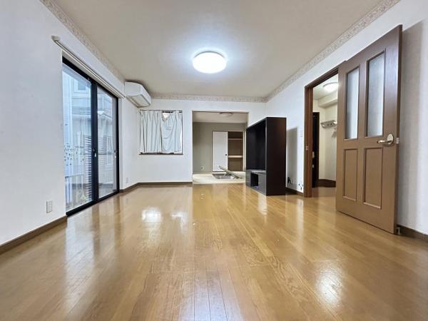 川越市宮元町 中古戸建 リビング