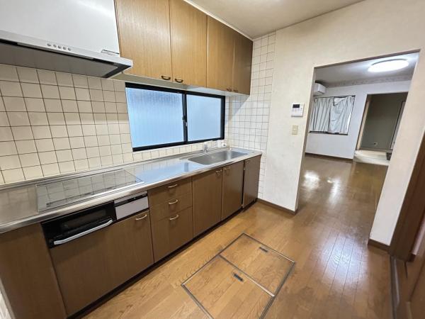 川越市宮元町 中古戸建 ダイニングキッチン