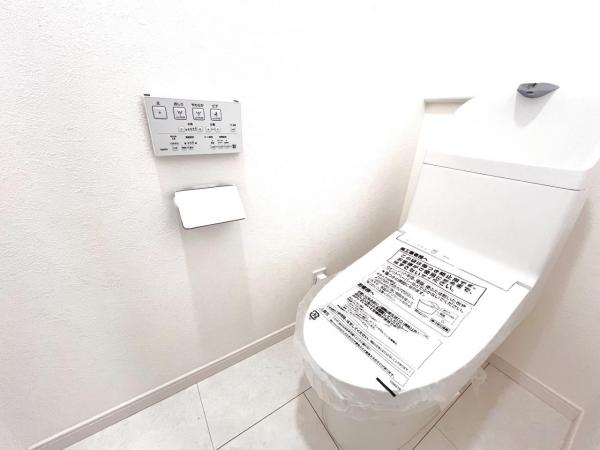 相模原市南区下溝 中古戸建 トイレ