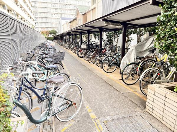 南林間ハイライズ 駐輪場