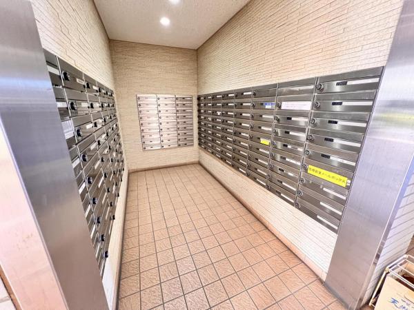 南林間ハイライズ 郵便受け