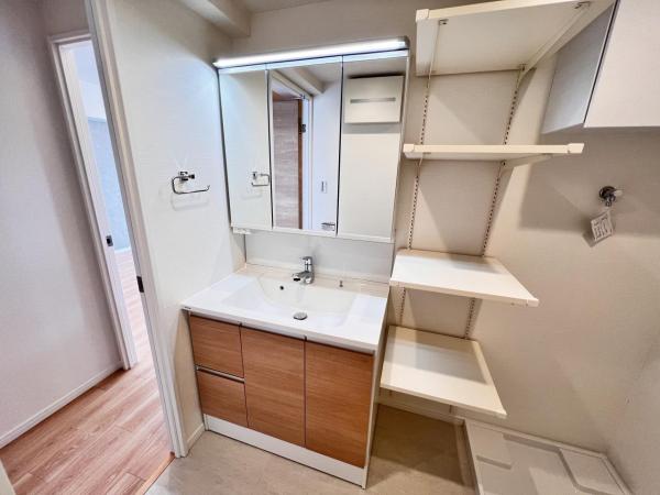 南林間ハイライズ 洗面化粧台