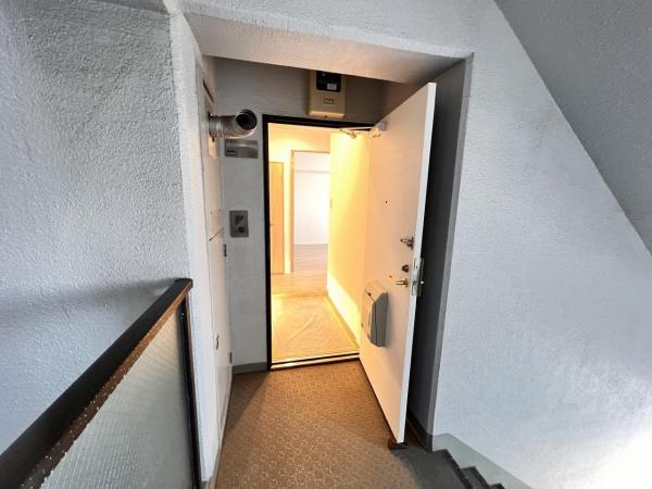 三協鶴間ガーデンハウス 玄関