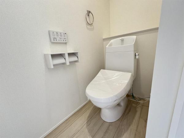 久喜市伊坂南１丁目 戸建 トイレ