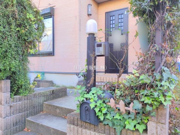 日高市高萩東1丁目 