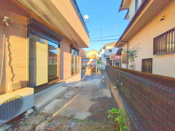 日高市高萩東1丁目 