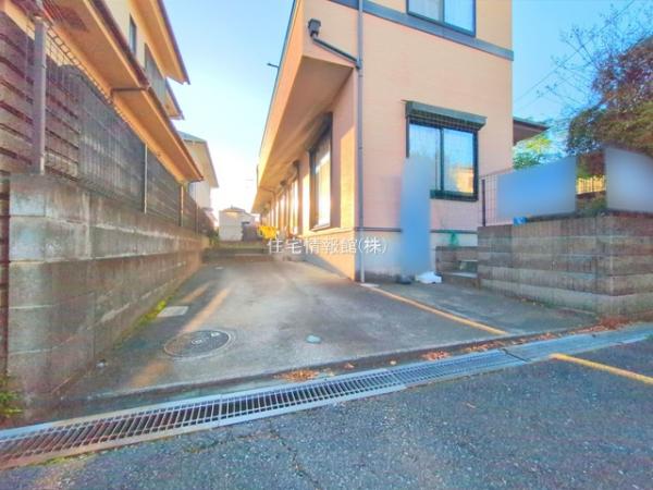 日高市高萩東1丁目 