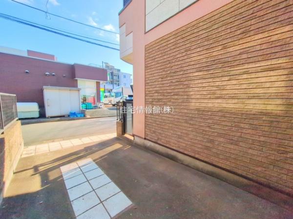 練馬区春日町一丁目戸建 