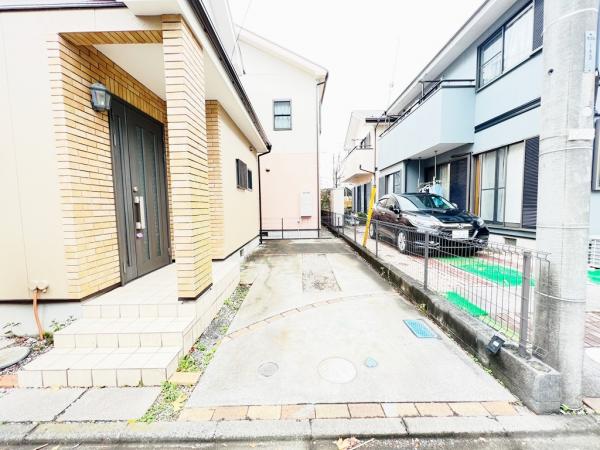 相模原市南区大野台３丁目 中古戸建 駐車場