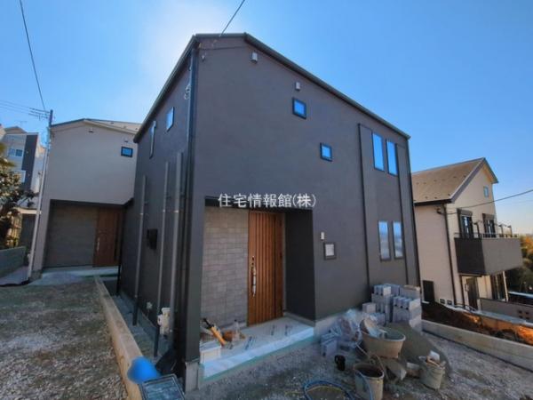 新築戸建 神奈川県横浜市港北区新吉田東１丁目72-3 横浜市営地下鉄グリーンライン高田駅 6,080万円