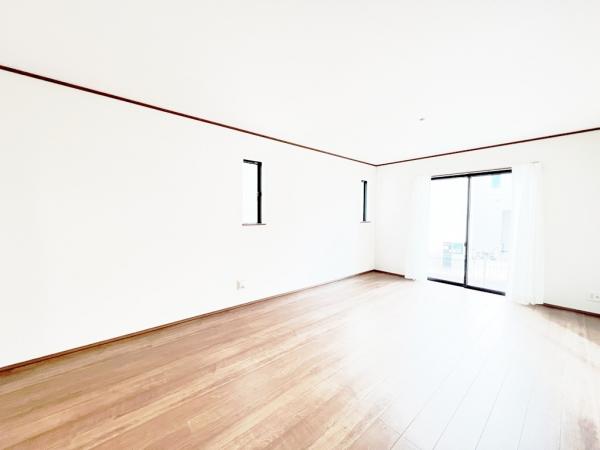 相模原市南区上鶴間１丁目 戸建 リビング