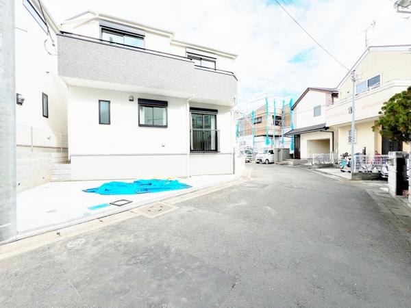 相模原市南区上鶴間１丁目 戸建 前面道路含む現地写真