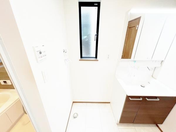 相模原市南区上鶴間１丁目 戸建 ランドリースペース