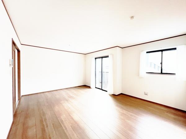 相模原市南区上鶴間１丁目 戸建 リビング