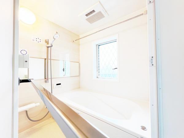 相模原市南区下溝 中古戸建 浴室